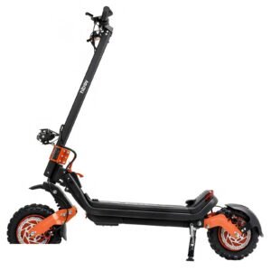 Trottinette électrique tout-terrain — suspensions pro, pneus crantés